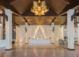 Diamond Cliff Resort & Spa, Patong Beach 5
