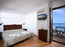 Hersonissos Village Hotel & Bungalows 4