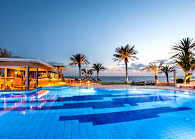 Athena Beach Hotel 4