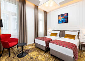 Three Corners Avenue Hotel 4