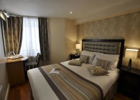 Duke Of Leinster Hotel 2