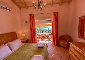 La Riviera Barbati Seaside Apartments & villas 3