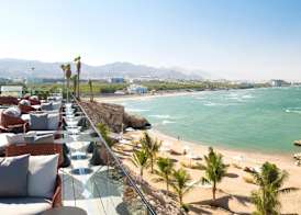 Crowne Plaza MUSCAT by IHG 2