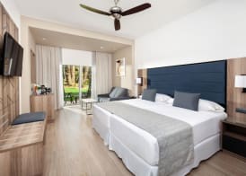Hotel Riu Palace Oasis 5