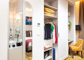 Three Corners Avenue Hotel 5