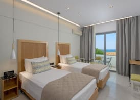 Nirvana Beach Hotel 3
