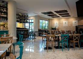 XVI Suites - Adults Only 3