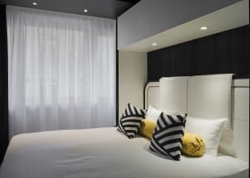 Hotel Ekta Champs Elysées 5