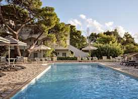 AQUARIUS HOTEL 3