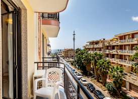 Rina Sea Apartments 4