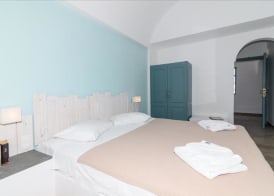 Iris Boutique Hotel 3