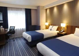 Holiday Inn Express WINDSOR by IHG 2