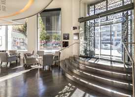 Sercotel Amister Art Hotel 4