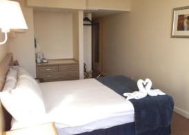 Airport Inn Gatwick 4