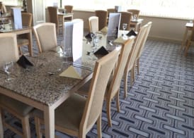 Airport Inn Gatwick 5