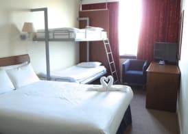 Airport Inn Gatwick 2