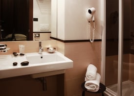 Hotel Re Di Roma 2