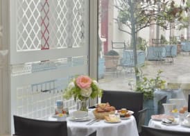 Hotel Suites Unic Renoir Saint-Germain 2