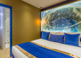 Hotel Les Bulles De Paris 3