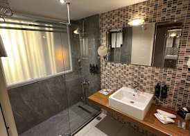 Akgun Istanbul Hotel, WorldHotels Crafted Collection 5