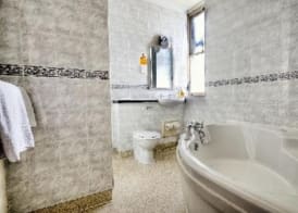 Arnos Manor Hotel 5