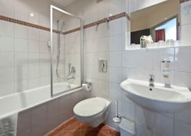 Novum Hotel Eleazar City Center 4