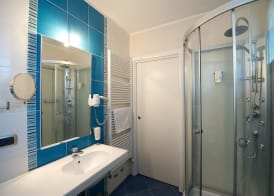 Acca Palace - AA Hotels 5