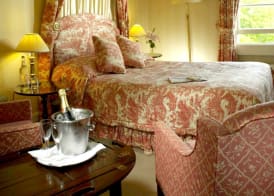 The Windsor Townhouse Air conditioned rooms 3