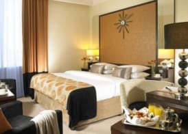 Carlton Hotel Blanchardstown 3
