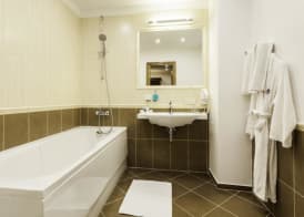 Bellevue Park Hotel Riga with FREE Parking 5