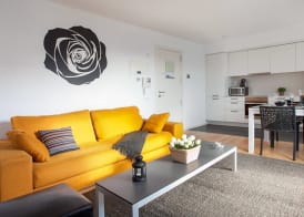 Lugaris Beach Apartments 4