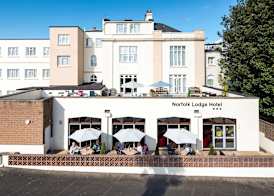 The Norfolk Lodge Hotel 2