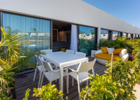 Resort Cordial Santa Águeda & Perchel Beach Club 3