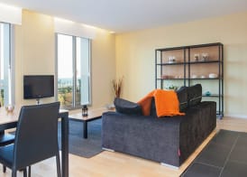 Lugaris Beach Apartments 2