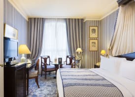 Le Dokhan's Paris Arc de Triomphe, a Tribute Portfolio Hotel 2