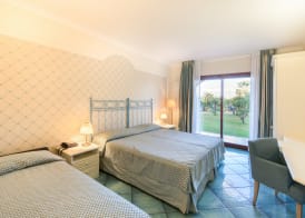 Hotel Santa Gilla 5