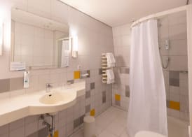 Garner Hotel Cologne East by IHG 3
