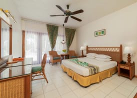 Fihalhohi Maldives 5