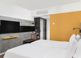 Danubius Hotel Helia 5
