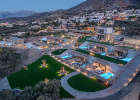 Deos Luxury Suites - Adults Only 4