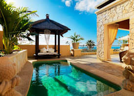 Royal Garden Villas, Luxury Hotel 2