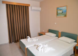 Emerald Hotel 2