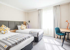 Holiday Inn FARNBOROUGH by IHG 3