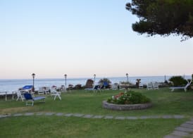 Arathena Rocks Hotel 5