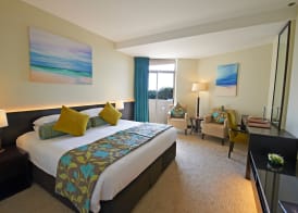 JA Beach Hotel 3
