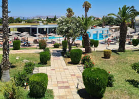Corali Hotel 4