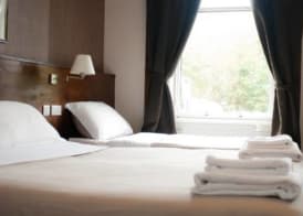 Edinburgh House Hotel 5