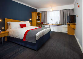 Holiday Inn Express SWANSEA - EAST by IHG 4