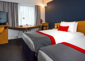 Holiday Inn Express SWANSEA - EAST by IHG 5