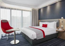 Holiday Inn Express LONDON - EALING by IHG 2